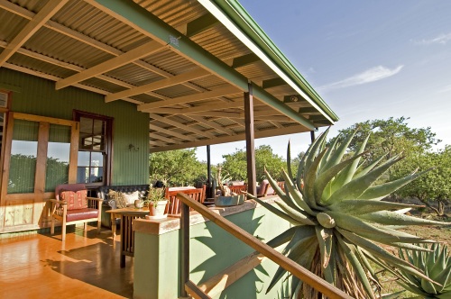 Three Trees Veranda